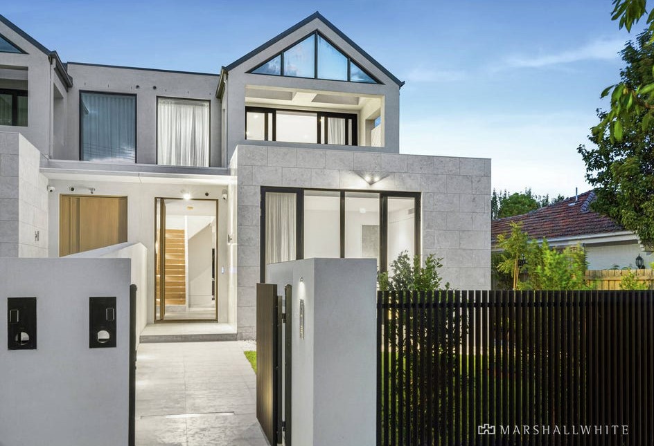 Luxurious townhouse for sale in Malvern Melbourne