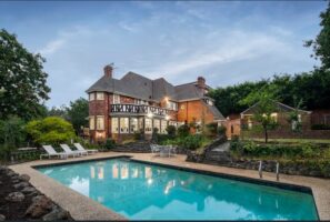 39-41 Hopetoun Road, Toorak, Vic 3142